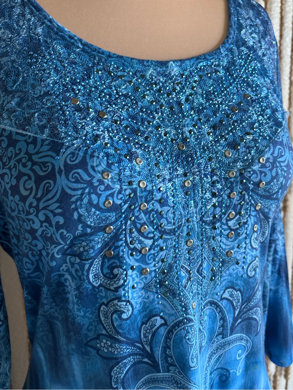 Oneworld Y2k Sublimation Blue Teal Vibrant Watercolor Tie Dye Floral Sharkbite — image 2 of 6